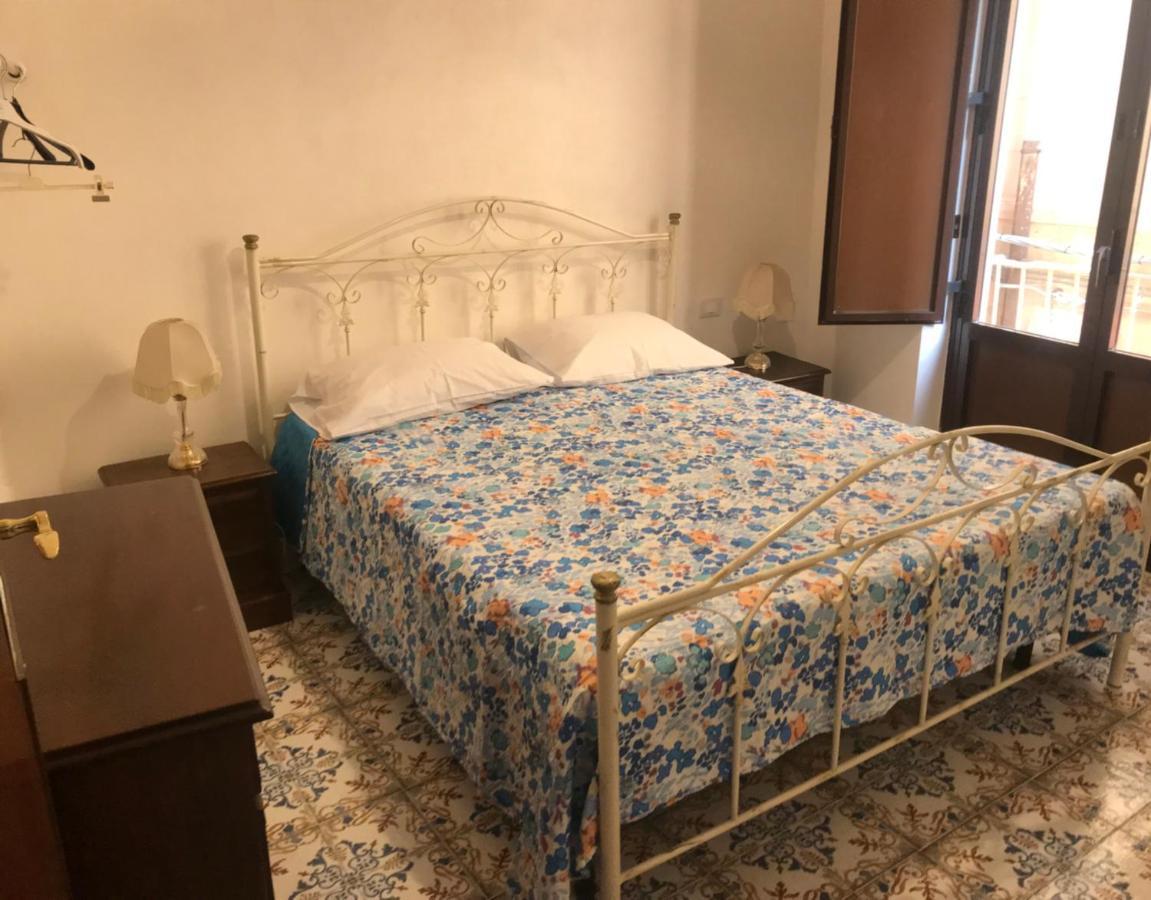 The Holiday House - Arricriati Trapani Kültér fotó